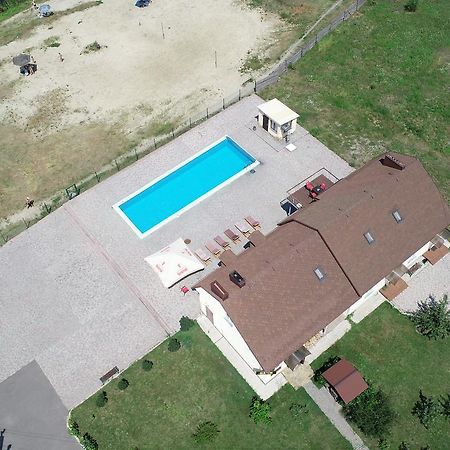 Gogol Hotel Myrhorod Bagian luar foto