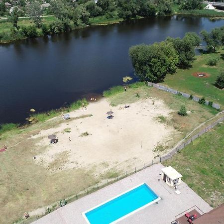 Gogol Hotel Myrhorod Bagian luar foto