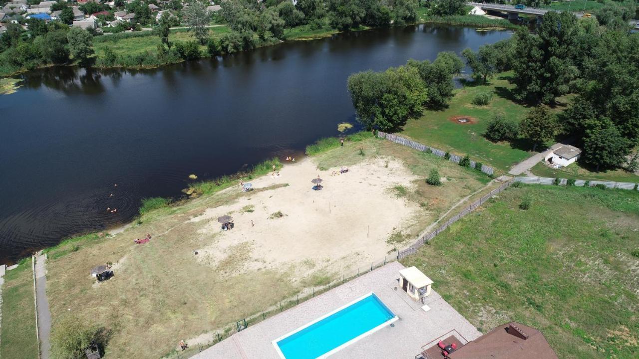Gogol Hotel Myrhorod Bagian luar foto